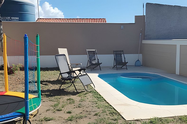 Recanto do Peró: Piscina e Conforto 8 min da Praia